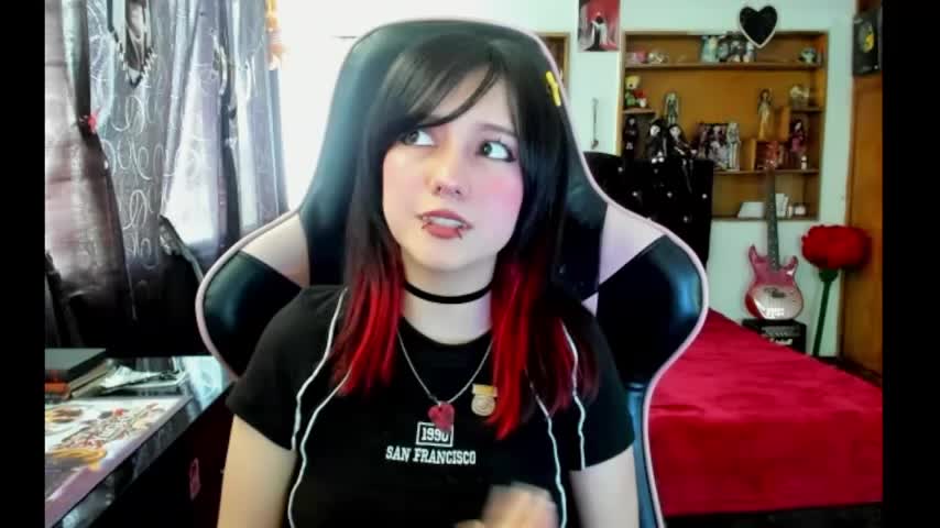 Maki_Zero Webcam Chat October 25, 2026