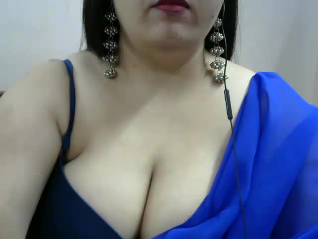 Shruti_139 Webcam Chat October 25, 2026
