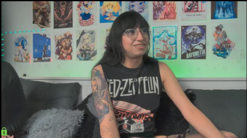 snowblack_ Webcam Chat October 26, 2026