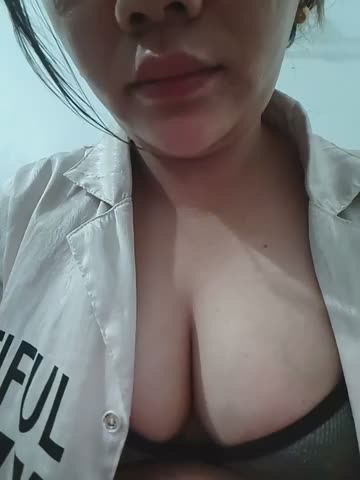 Yeu_Anh Webcam Chat October 26, 2026