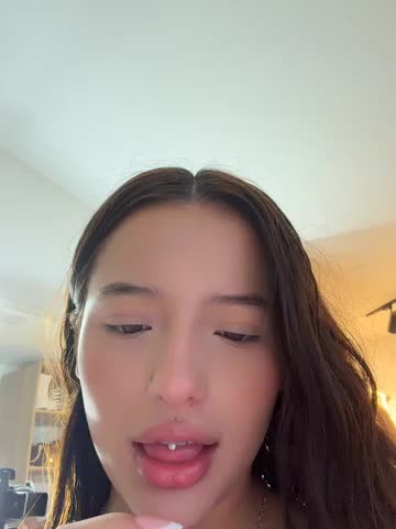 Sofia18_pinkk Webcam Chat October 26, 2026