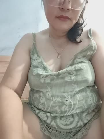 -Titihan- Webcam Chat October 26, 2026