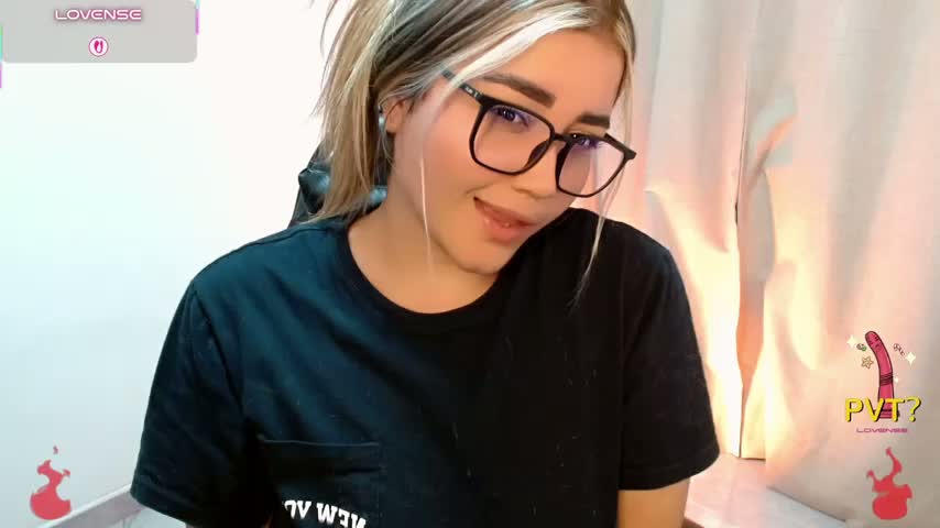 Lucia_star__ Webcam Chat October 26, 2026