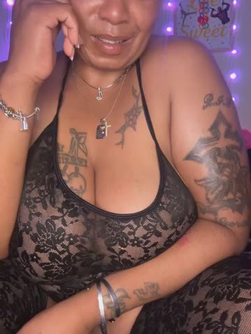 BIGCUMSHOW35 Webcam Star October 26, 2026