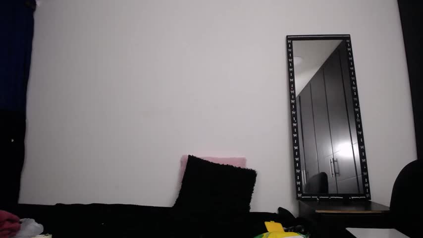 sweet_skylove_ Webcam Star October 26, 2026