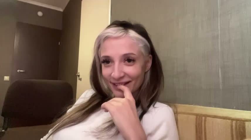 PriscillaOstlie Webcam Chat October 26, 2026