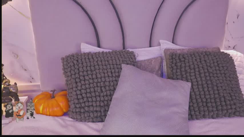 Ramona_Flower Webcam Chat October 26, 2026