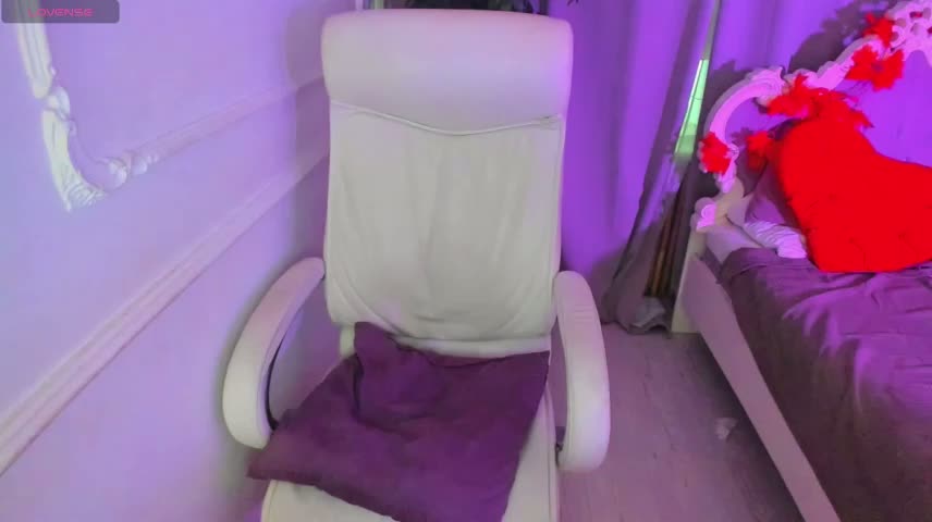 Lily_Marlin Webcam Chat October 26, 2026