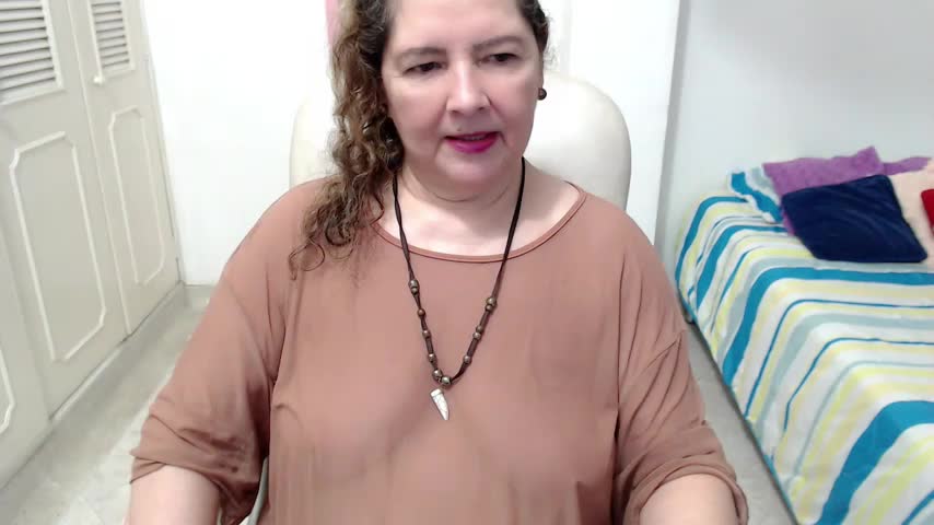 leonela_69 Webcam Chat October 26, 2026
