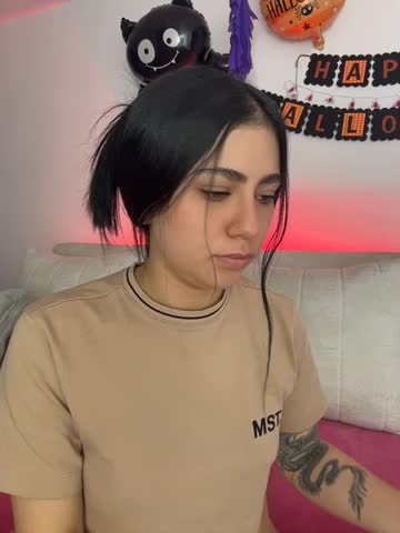EmilyCxx Webcam Star October 26, 2026