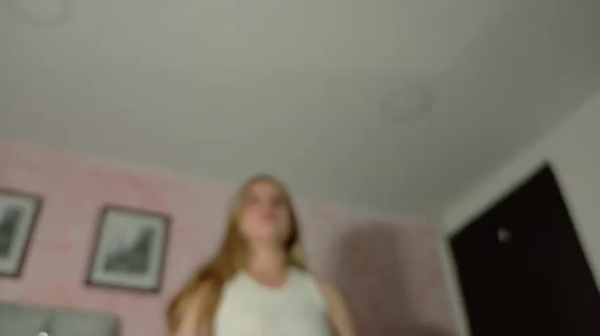 MelaniBeckers_ Webcam Star October 26, 2026
