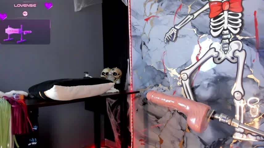 kariina_millerr Webcam Star October 26, 2026