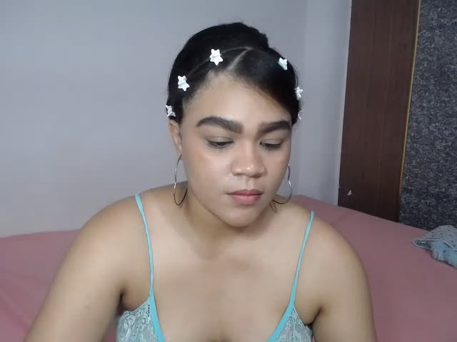 issabella2002 Webcam Star October 26, 2026