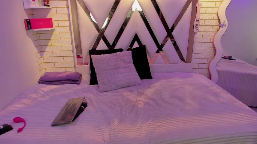 brunette_sweet5 Webcam Chat October 26, 2026