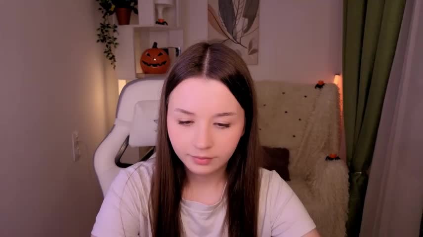 RileyBloomss Webcam Chat October 27, 2026