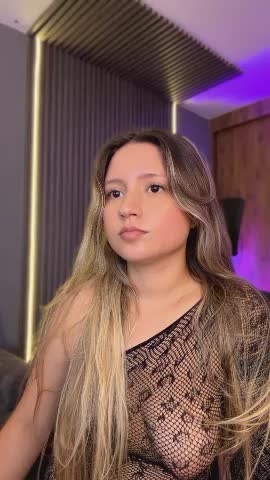 MiaPetit_ Webcam Chat October 27, 2026