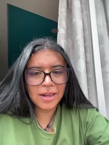 Devilsweet17 Webcam Star October 27, 2026