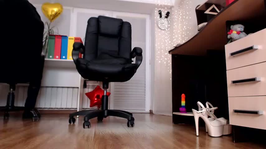 CassieDonald Webcam Star October 27, 2026