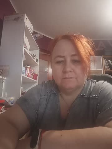 Iwenne Webcam Star October 27, 2026
