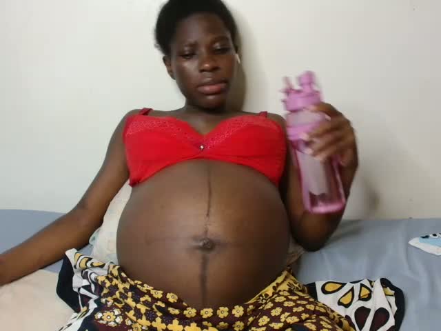 lue_bianca Webcam Star October 27, 2026