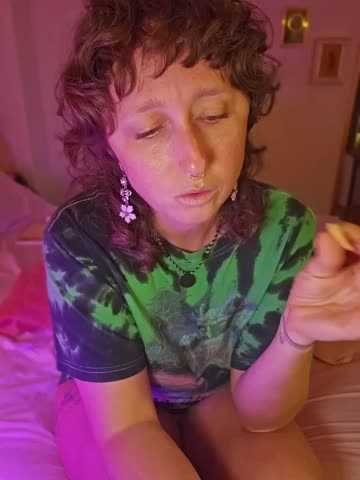 mossy_kiss Webcam Chat October 27, 2026