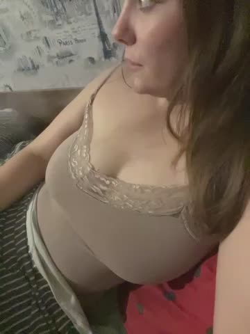 Emmik24 Webcam Chat October 27, 2026