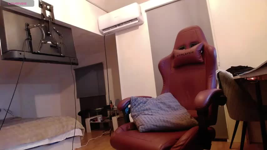 darkcherry4 Webcam Star October 27, 2026