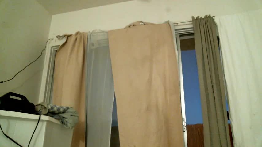 SexyB214 Webcam Chat October 27, 2026