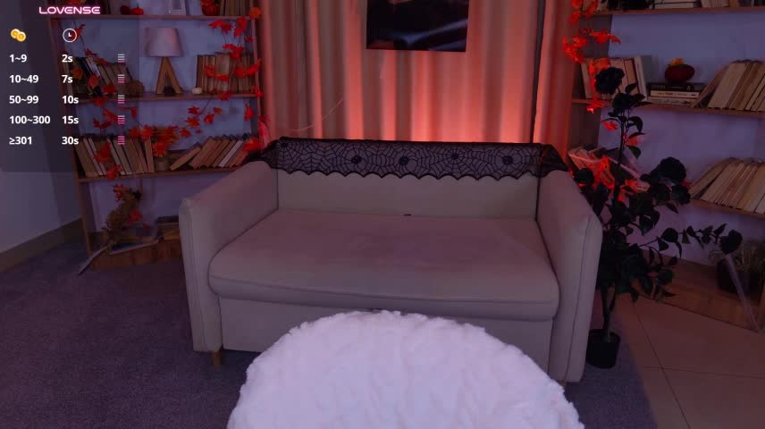 Hayle_Hill Webcam Chat October 27, 2026