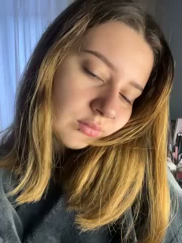 KiraSakura Webcam Chat October 27, 2026