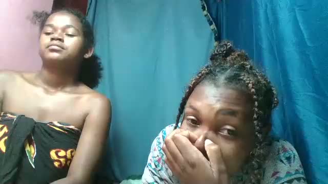 naina208 Webcam Chat October 27, 2026