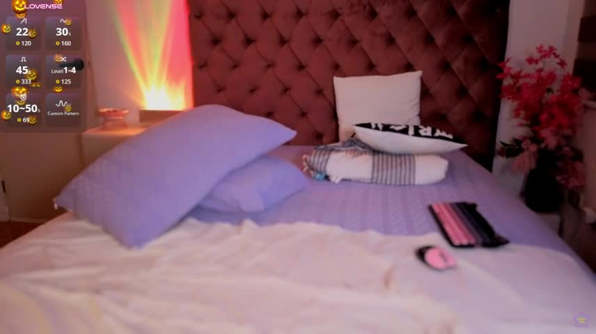 asian_dhimple Webcam Chat October 27, 2026