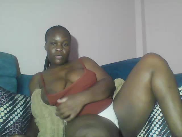 EffieMaby Webcam Chat October 27, 2026
