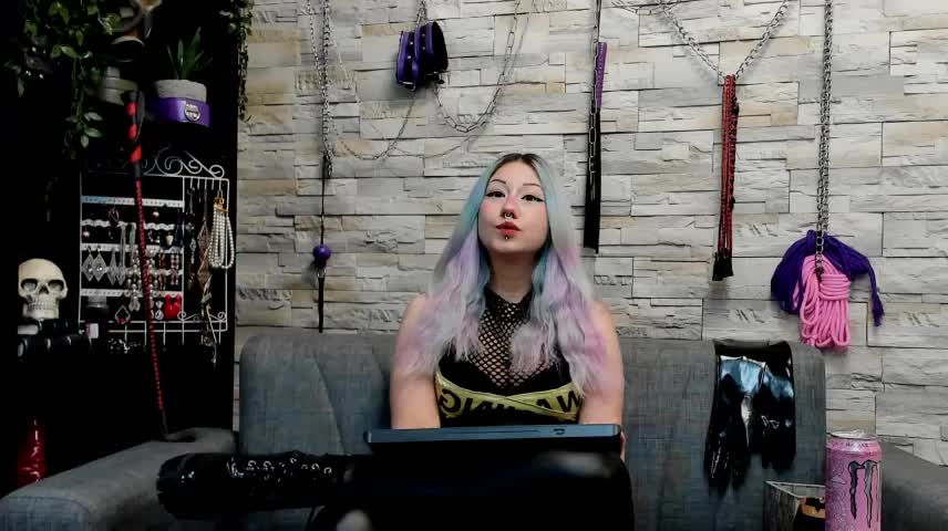 Miss_Kaz Webcam Star October 27, 2026