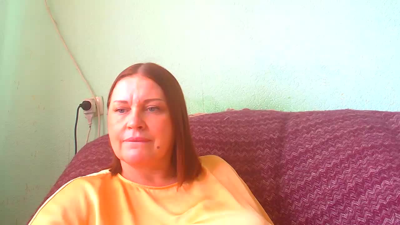 Oksi21 Webcam Star October 27, 2026