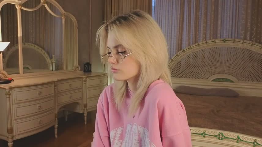 MercedezTimbs Webcam Chat October 27, 2026