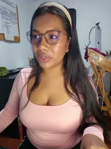 Pauli_O Webcam Chat October 27, 2026