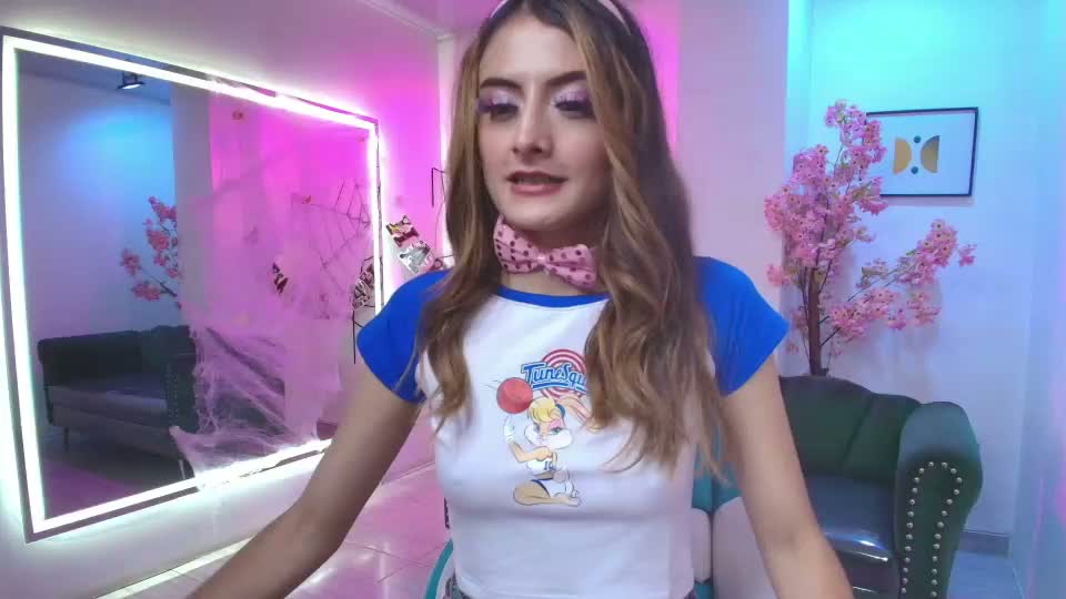 crystal_daiily Webcam Chat October 28, 2026