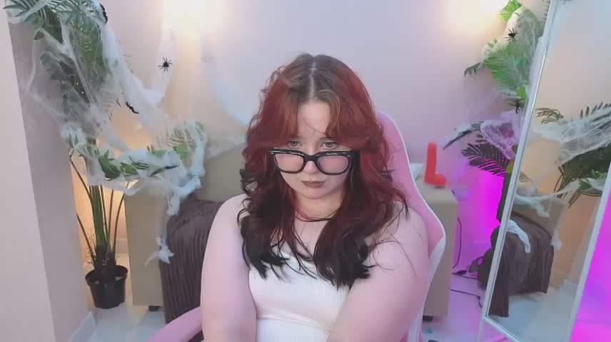bunny_doll_stella Webcam Chat October 28, 2026