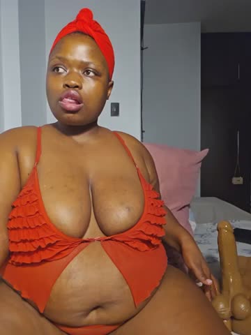 lady-zeei Webcam Chat October 28, 2026
