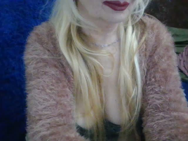 CarlyTreat Webcam Chat October 28, 2026