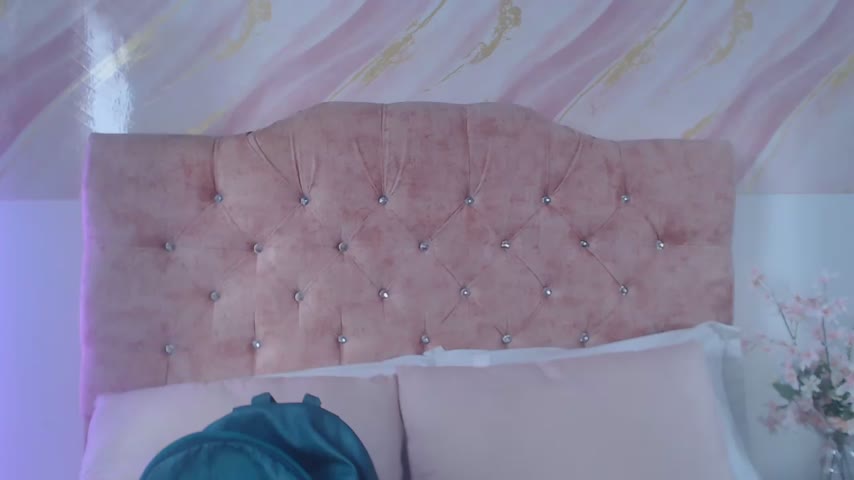 Abril_Squirt Webcam Chat October 28, 2026