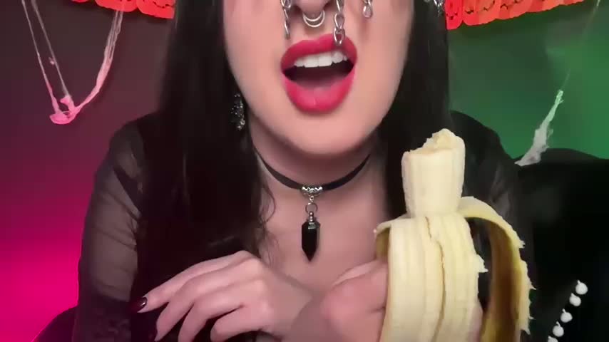 MistressVivienneVex Webcam Chat October 28, 2026