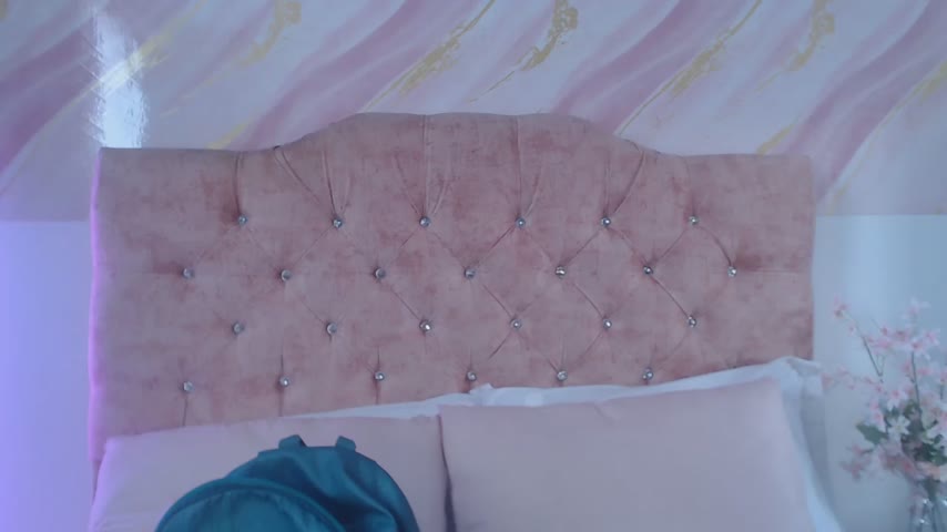 Abril_Squirt Webcam Chat October 28, 2026