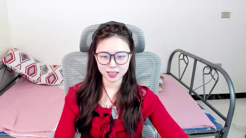 sakimaia Webcam Chat October 29, 2026