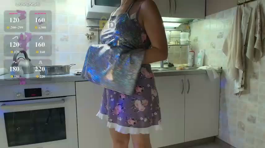 MilfeaN Webcam Star October 29, 2026