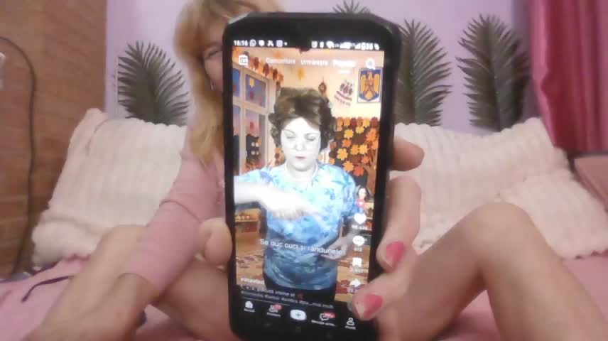 ZIANA43 Webcam Chat October 29, 2026