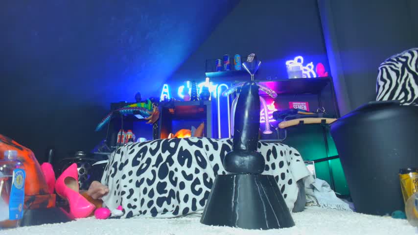 maaandyy69 Webcam Chat October 29, 2026