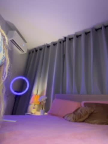 Valentina_Saint Webcam Chat October 30, 2026